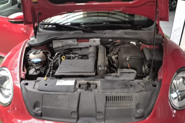 Used Volkswagen Beetle 2015 180TSI model Engine Bay