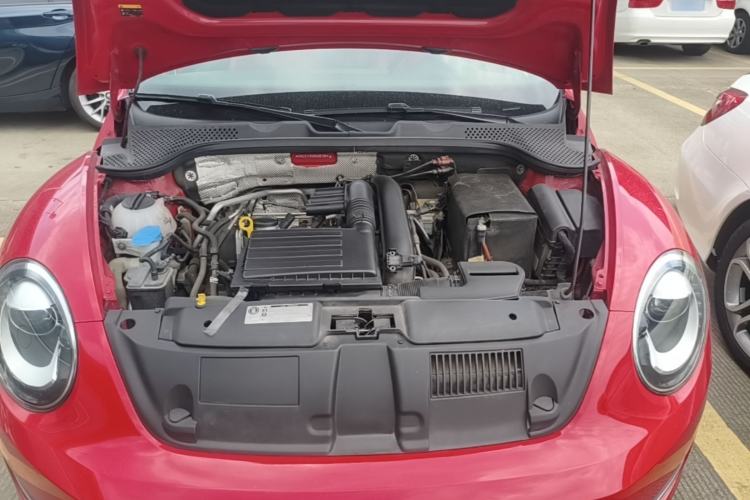 Used Volkswagen Beetle 2015 180TSI model Engine Bay