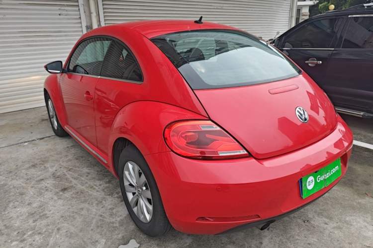 Used Volkswagen Beetle 2015 180TSI model Exterior 2