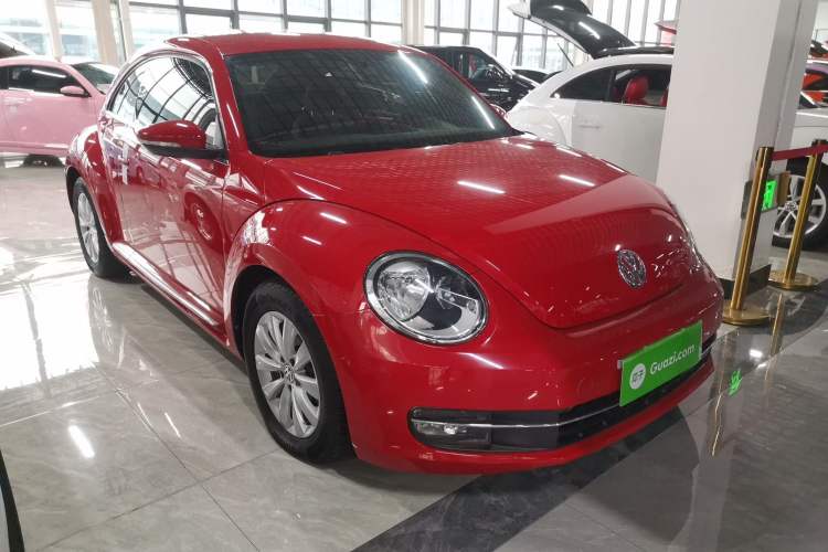 Used Volkswagen Beetle 2015 180TSI model Exterior 2