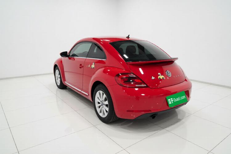 Used Volkswagen Beetle 2015 180TSI model Exterior 2
