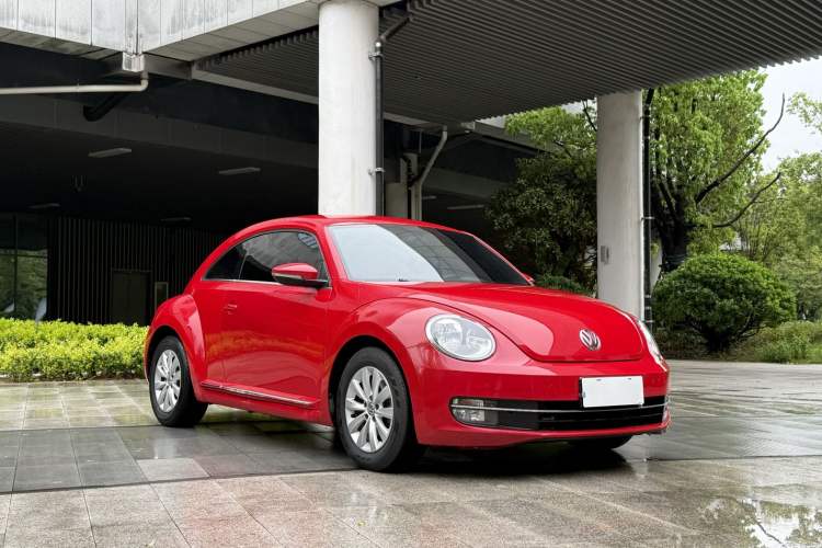 Used Volkswagen Beetle 2015 180TSI model Exterior 2