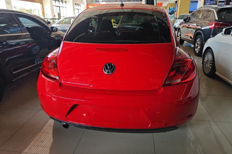 Used Volkswagen Beetle 2015 180TSI model Exterior 4
