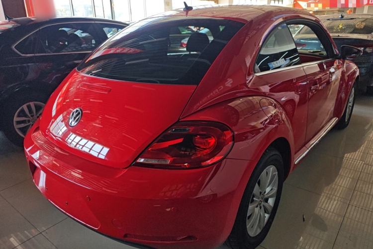 Used Volkswagen Beetle 2015 180TSI model Exterior 5