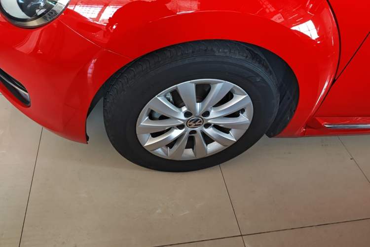 Used Volkswagen Beetle 2015 180TSI model Exterior 7