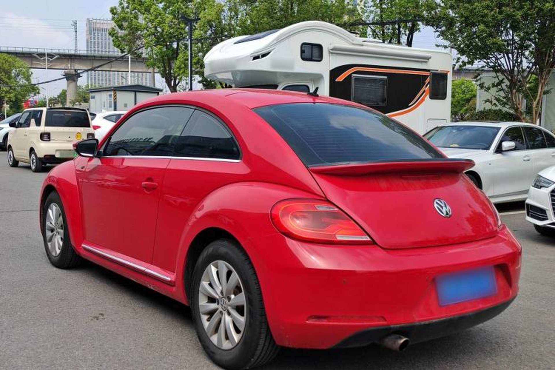 Used Volkswagen Beetle 2015 180TSI model Exterior 8