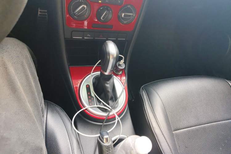 Used Volkswagen Beetle 2015 380TSI Gear Lever