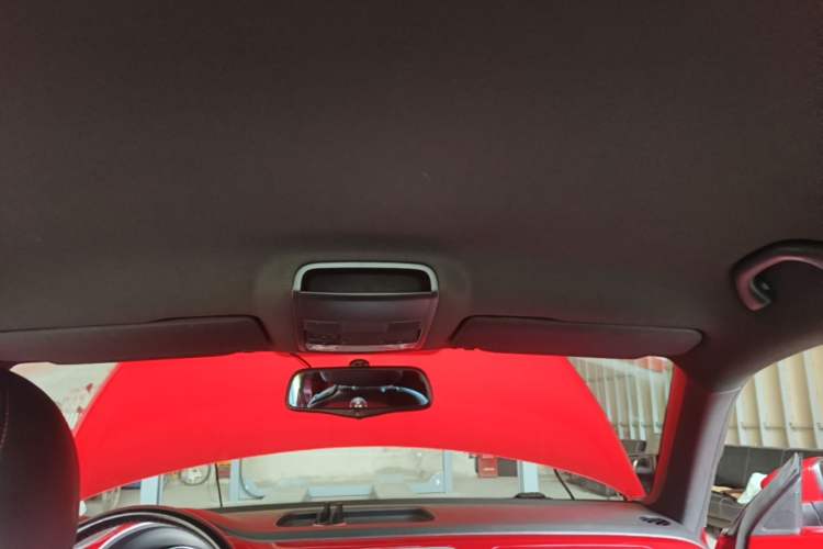 Used Volkswagen Beetle 2015 180TSI model Headliner