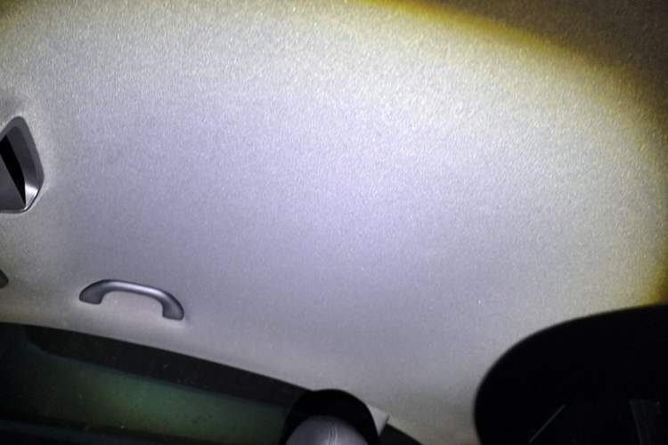 Used Volkswagen Beetle 2015 180TSI model Headliner