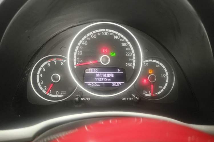 Used Volkswagen Beetle 2015 280TSI Instrument Cluster