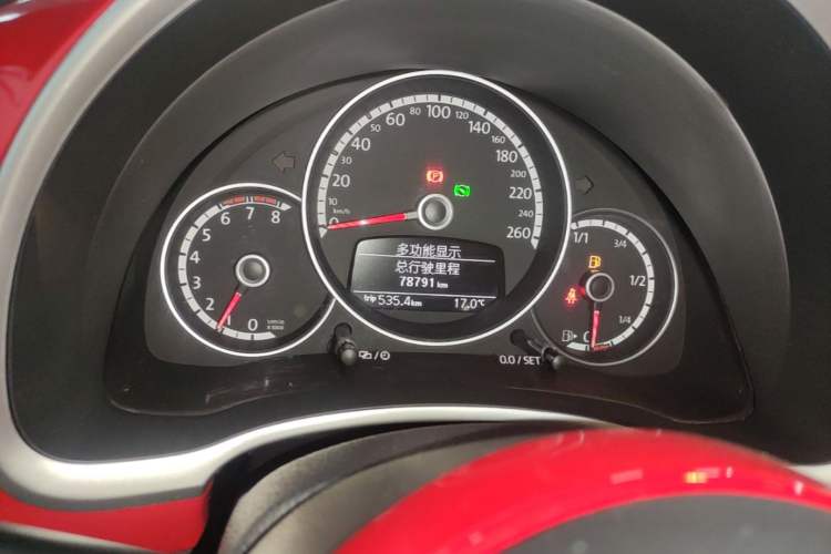 Used Volkswagen Beetle 2015 180TSI model Instrument Cluster