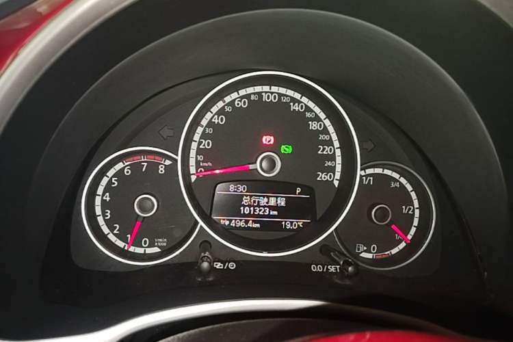 Used Volkswagen Beetle 2015 280TSI Instrument Cluster