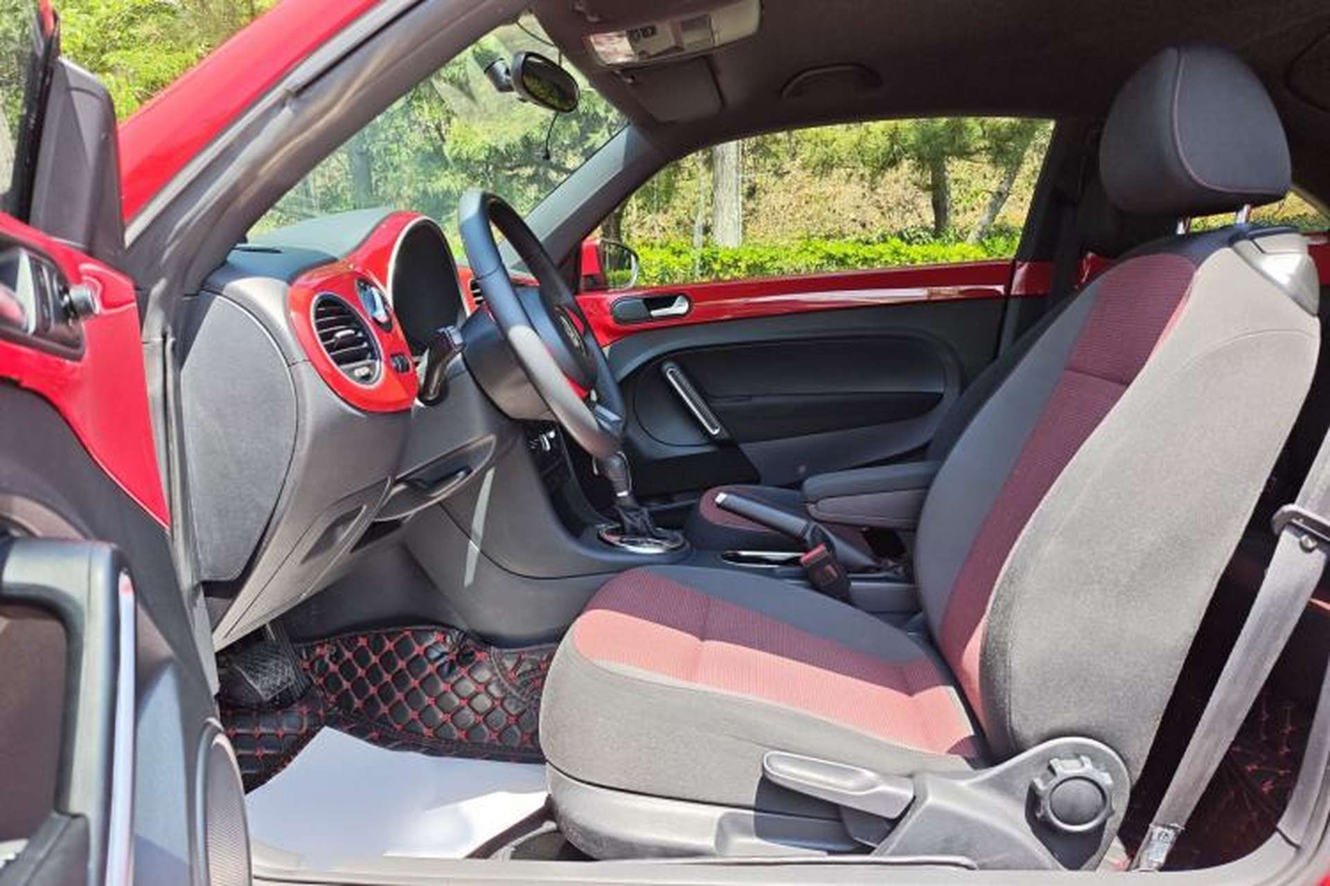 Used Volkswagen Beetle 2015 280TSI Interior 1
