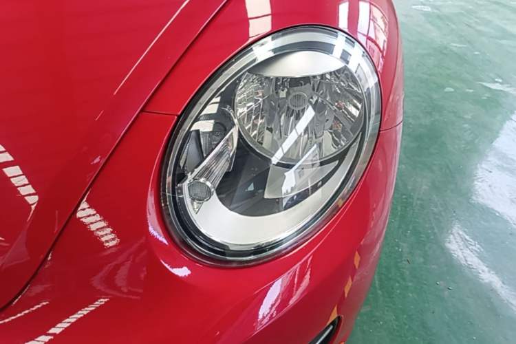 Used Volkswagen Beetle 2015 180TSI model Left Front Headlight