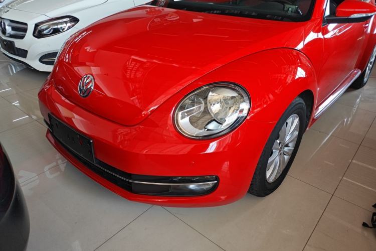 Used Volkswagen Beetle 2015 180TSI model Left Front Headlight