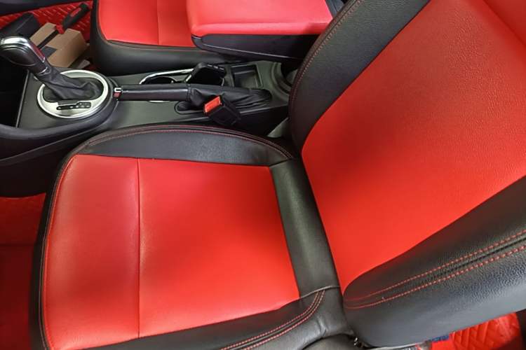 Used Volkswagen Beetle 2015 180TSI model Left Front Seat