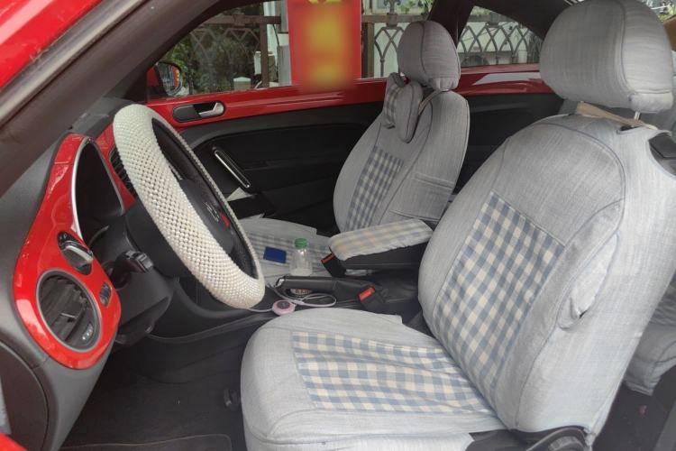 Used Volkswagen Beetle 2015 180TSI model Left Front Seat