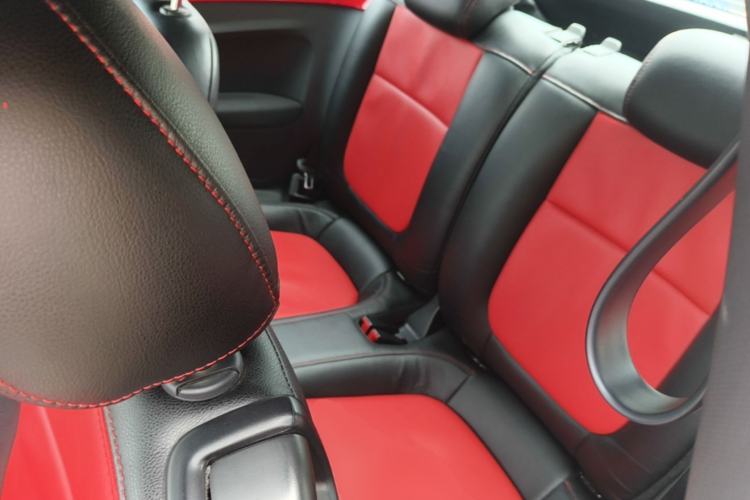 Used Volkswagen Beetle 2015 180TSI model Left Rear Seat