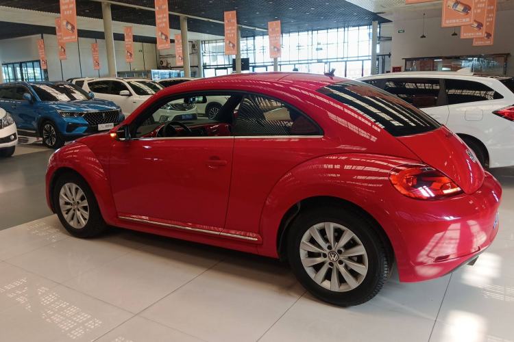 Used Volkswagen Beetle 2015 180TSI model Left Side