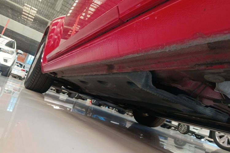 Used Volkswagen Beetle 2015 180TSI model Left Side Sill