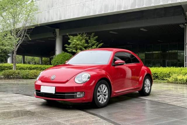 Ojetý Volkswagen Beetle 2015 180TSI model