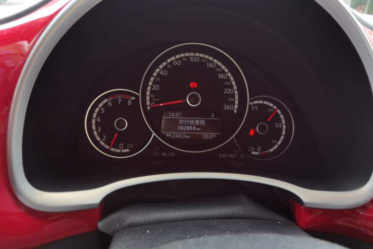 Used Volkswagen Beetle 2015 280TSI Odometer Close Up