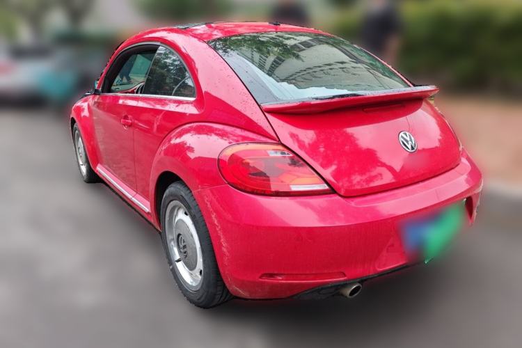 Used Volkswagen Beetle 2015 180TSI model Rear Left 45 Deg
