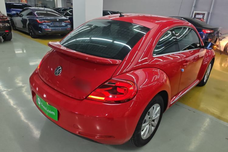 Used Volkswagen Beetle 2015 180TSI model Rear Right 45 Deg