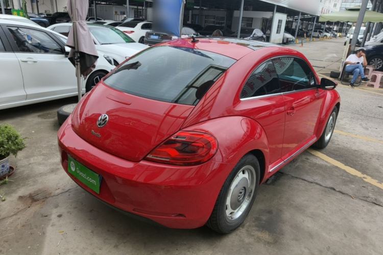 Used Volkswagen Beetle 2015 180TSI model Rear Right 45 Deg