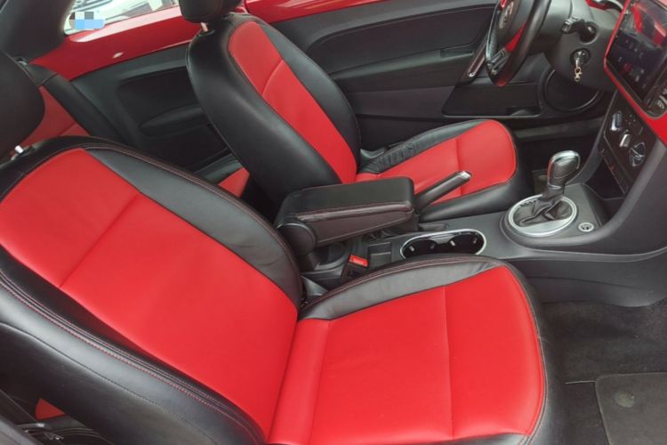 Used Volkswagen Beetle 2015 180TSI model Right Front Seat