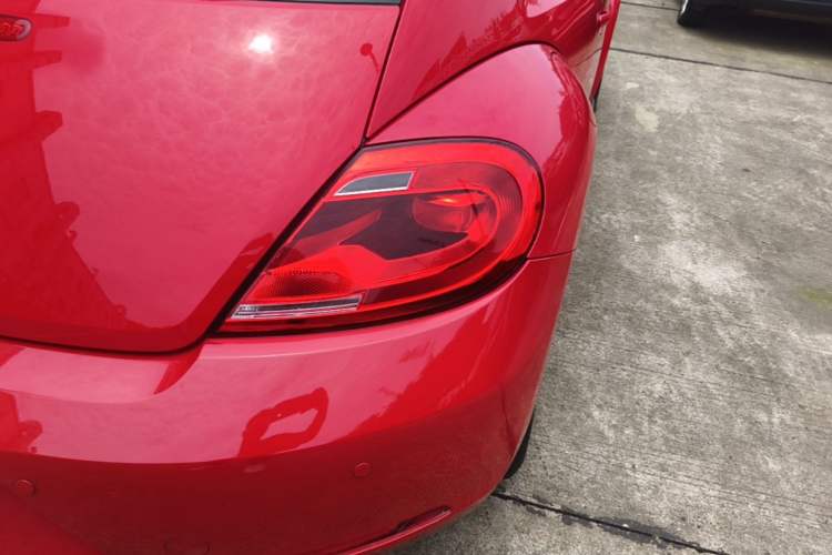 Used Volkswagen Beetle 2015 180TSI model Right Rear Taillight