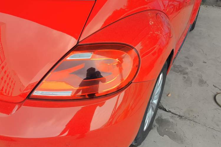 Used Volkswagen Beetle 2015 180TSI model Right Rear Taillight