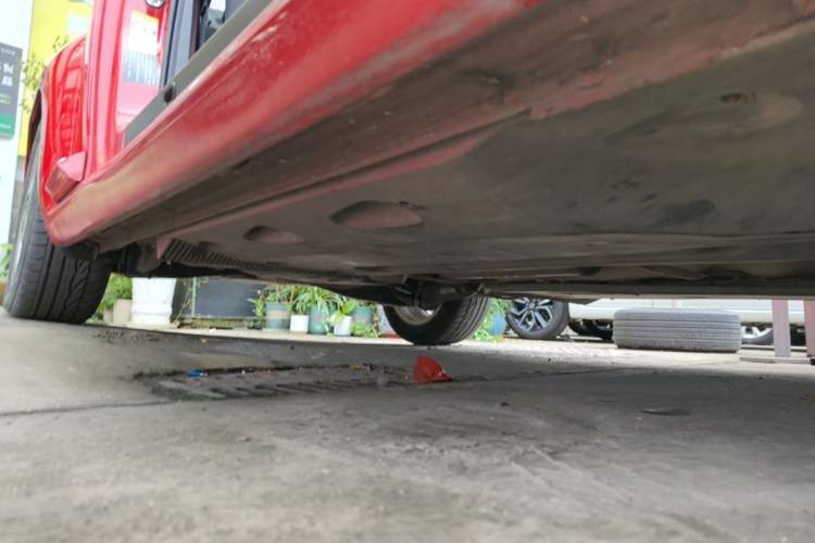 Used Volkswagen Beetle 2015 180TSI model Right Side Sill