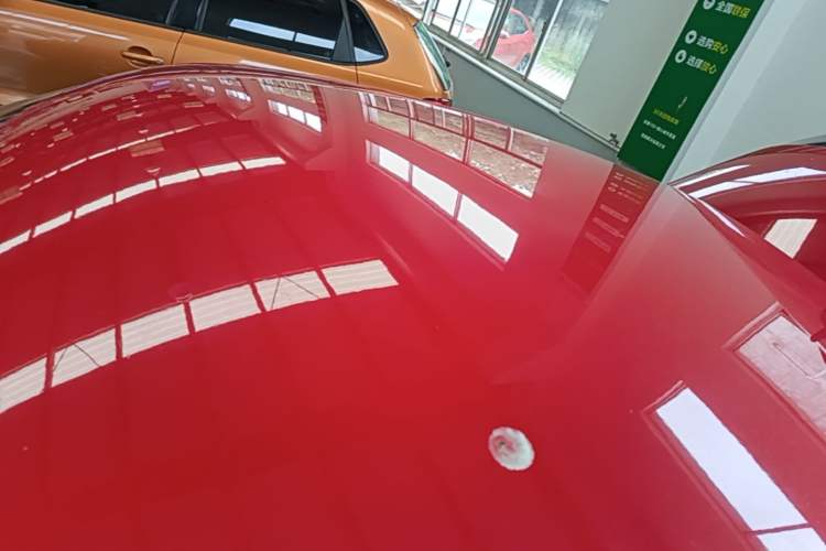 Used Volkswagen Beetle 2015 180TSI model Roof