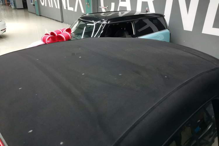 Used Volkswagen Beetle 2015 180TSI Convertible Edition Roof