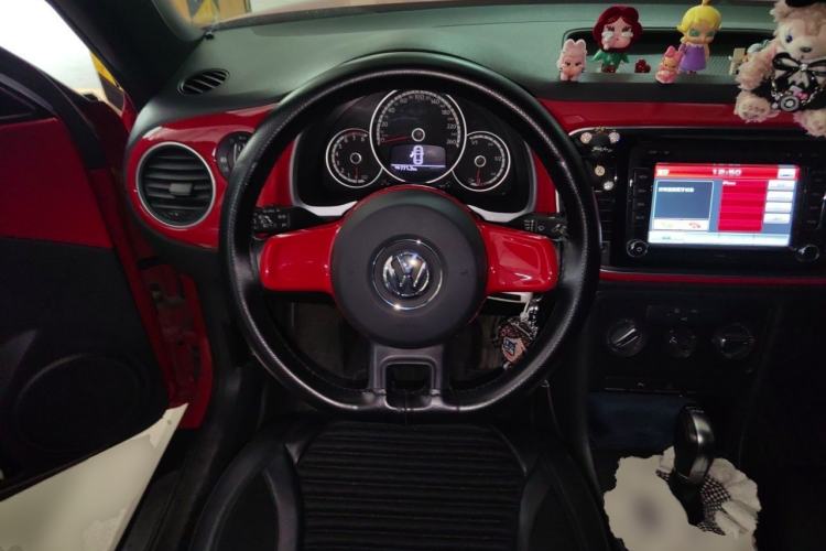 Used Volkswagen Beetle 2015 180TSI model Steering Wheel