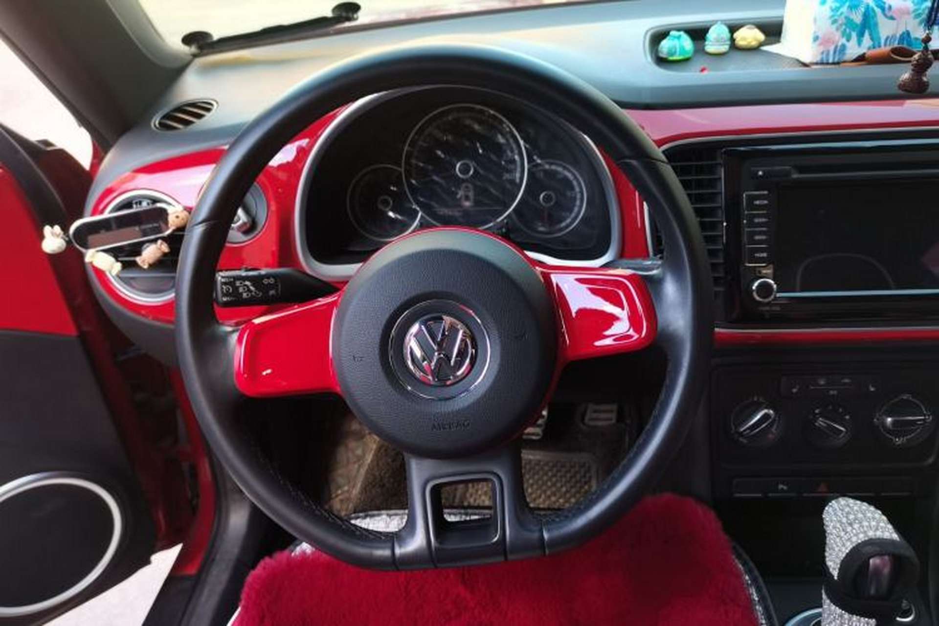 Used Volkswagen Beetle 2015 180TSI model Steering Wheel
