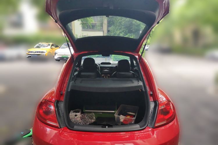 Used Volkswagen Beetle 2015 380TSI Trunk