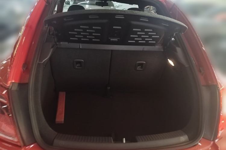 Used Volkswagen Beetle 2015 180TSI model Trunk