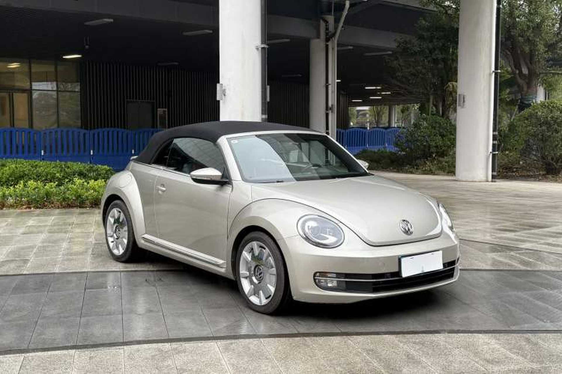 Used Volkswagen Beetle 2015 180TSI Convertible Edition Exterior 2