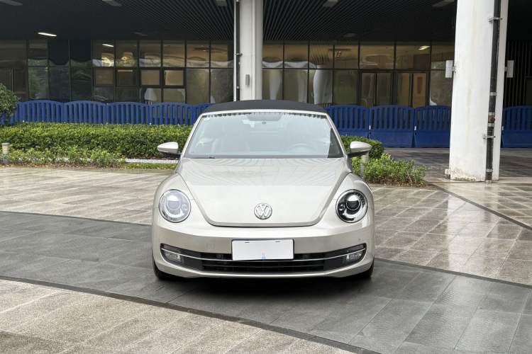Used Volkswagen Beetle 2015 180TSI Convertible Edition Exterior 3