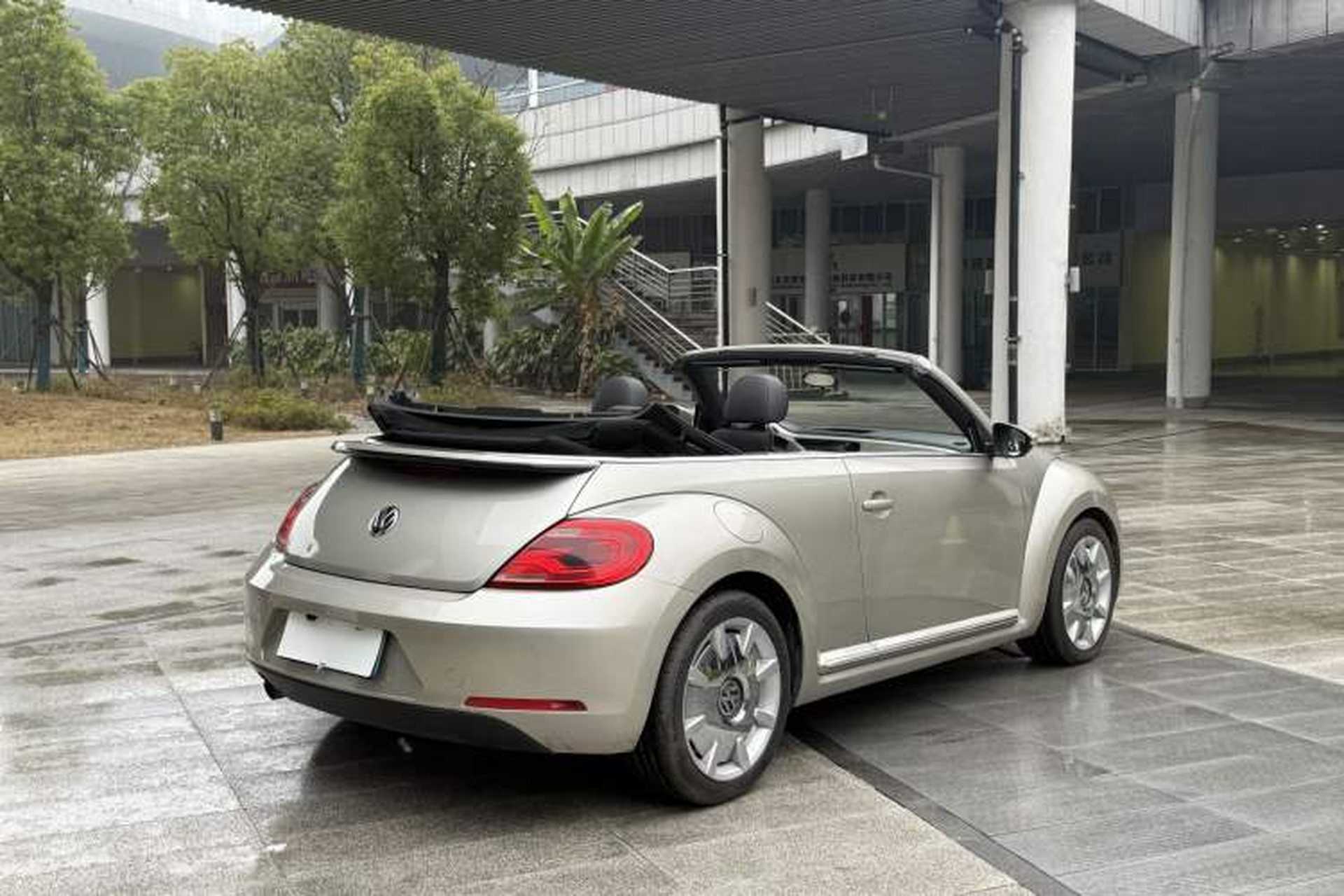 Used Volkswagen Beetle 2015 180TSI Convertible Edition Exterior 6