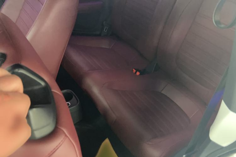 Used Volkswagen Beetle 2015 180TSI model Interior 2
