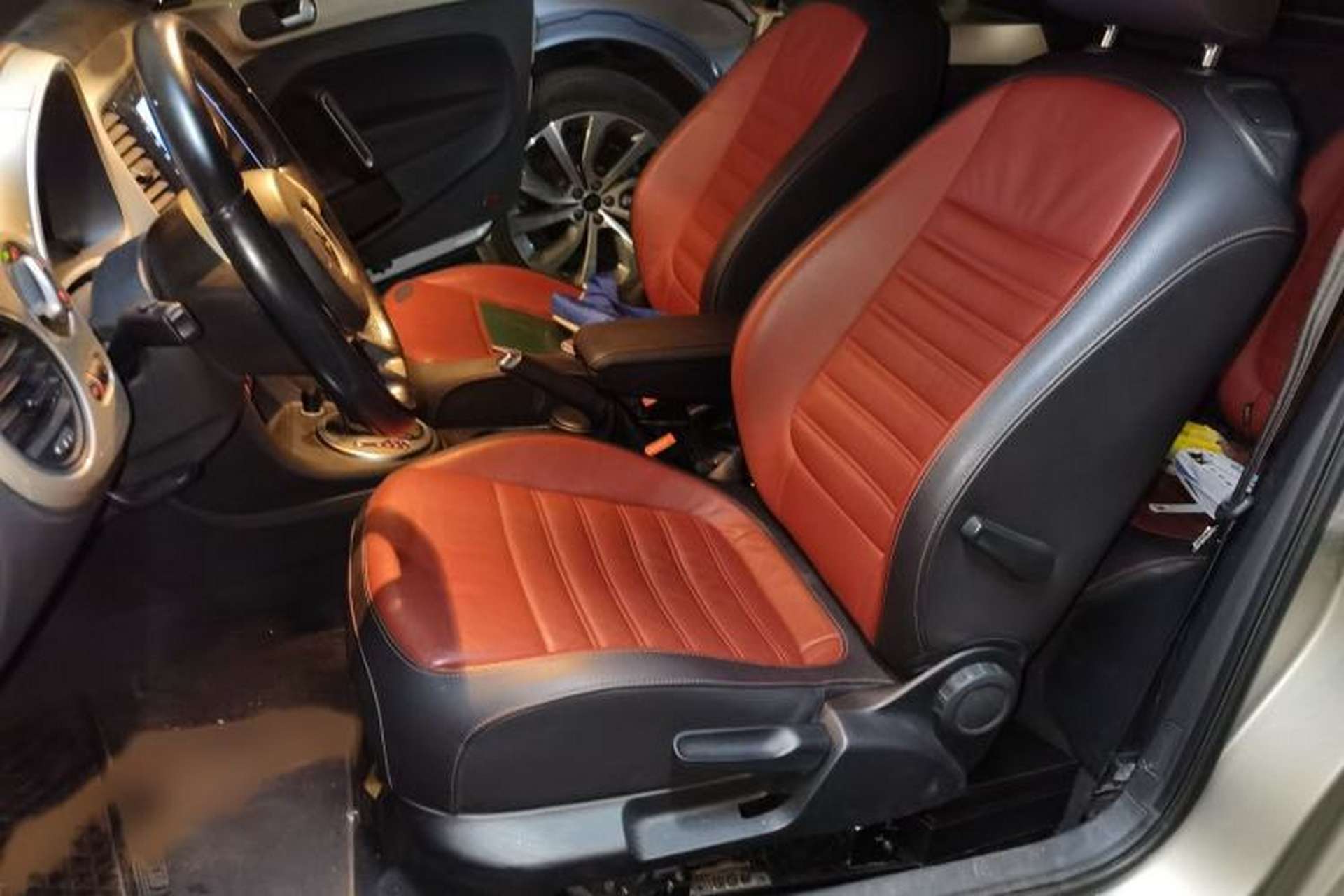 Used Volkswagen Beetle 2015 180TSI Convertible Edition Left Front Seat