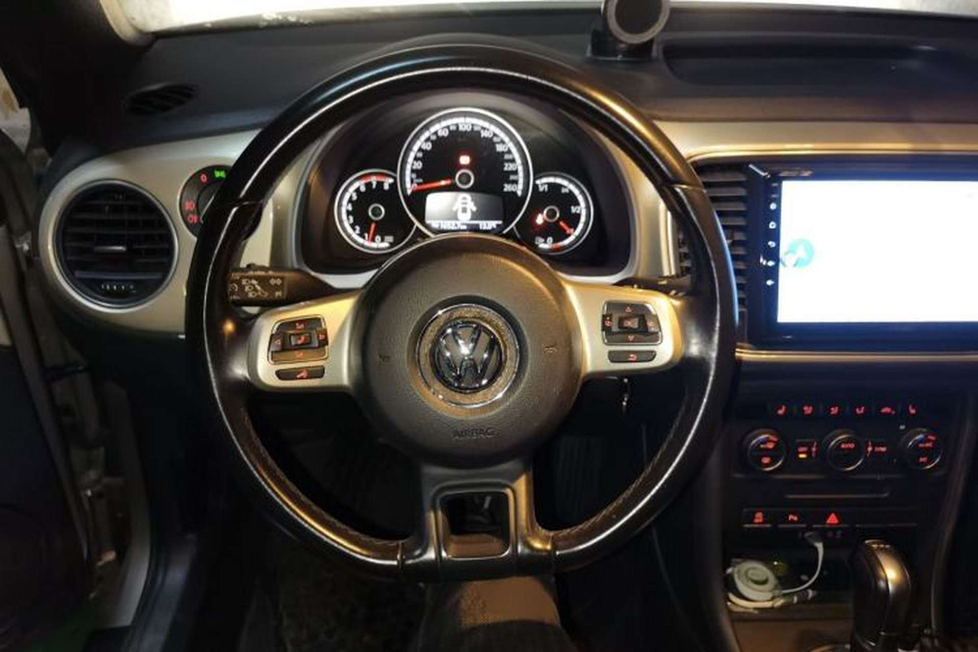 Used Volkswagen Beetle 2015 180TSI Convertible Edition Steering Wheel