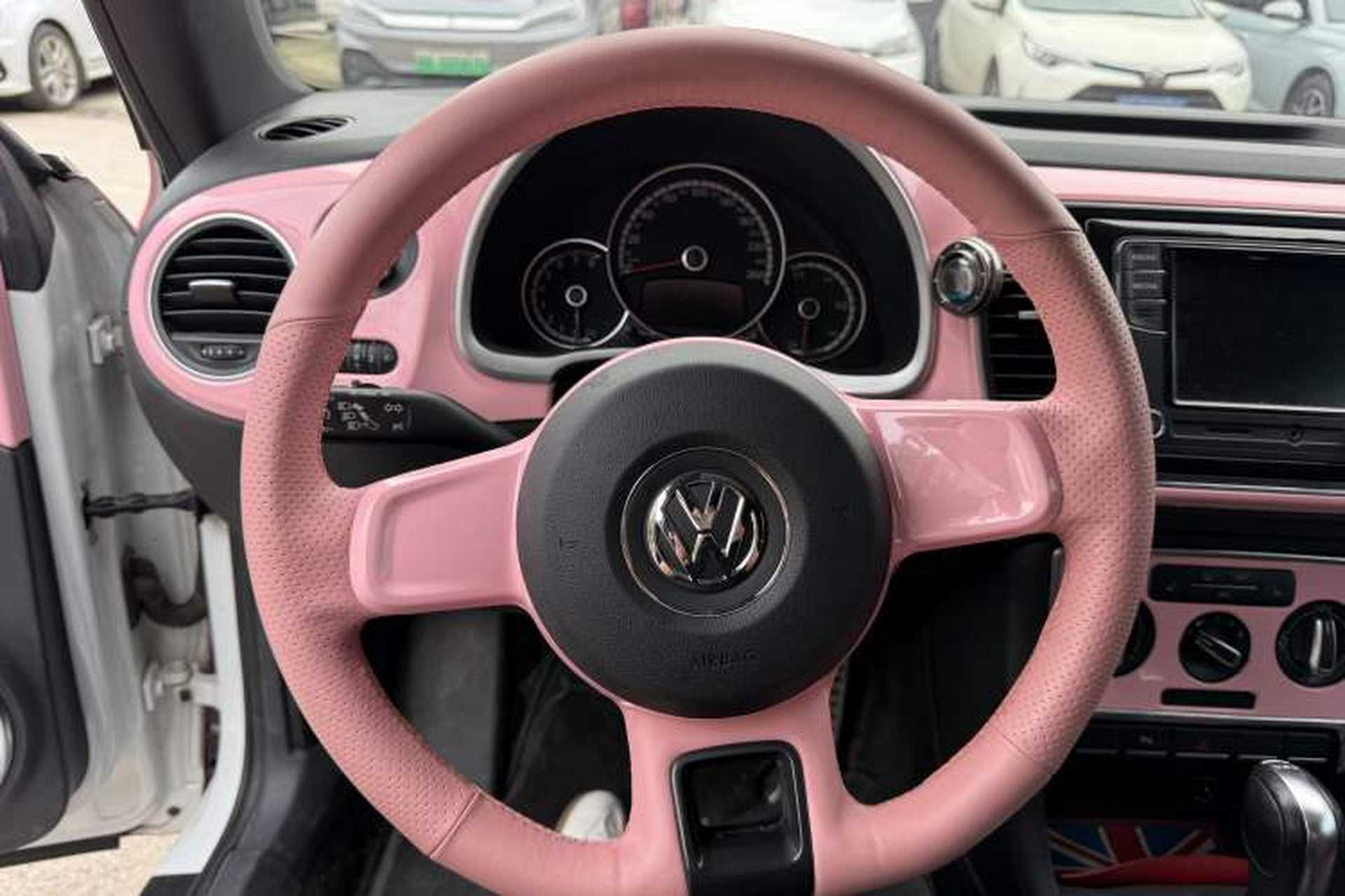Used Volkswagen Beetle 2015 180TSI model Steering Wheel