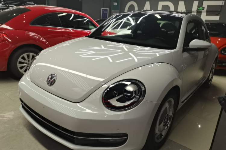 Used Volkswagen Beetle 2015 180TSI model Guazi used car, China used car export, Used car for sale, Used  cars, Cheapest cars for sale