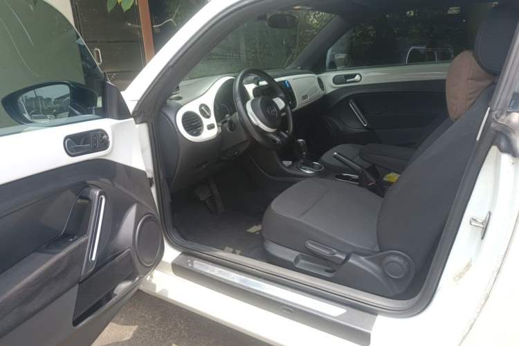 Used Volkswagen Beetle 2015 280TSI Driver Seat
