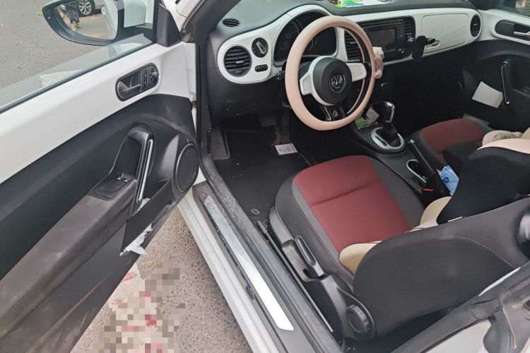 Used Volkswagen Beetle 2015 180TSI model Driver Seat