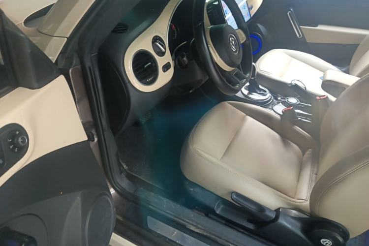 Used Volkswagen Beetle 2015 180TSI model Driver Seat